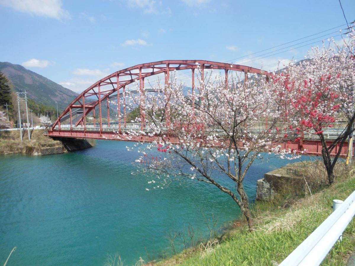 阿寺温泉 フォレスパ木曽あてら荘 Hotel Okuwa Екстериор снимка